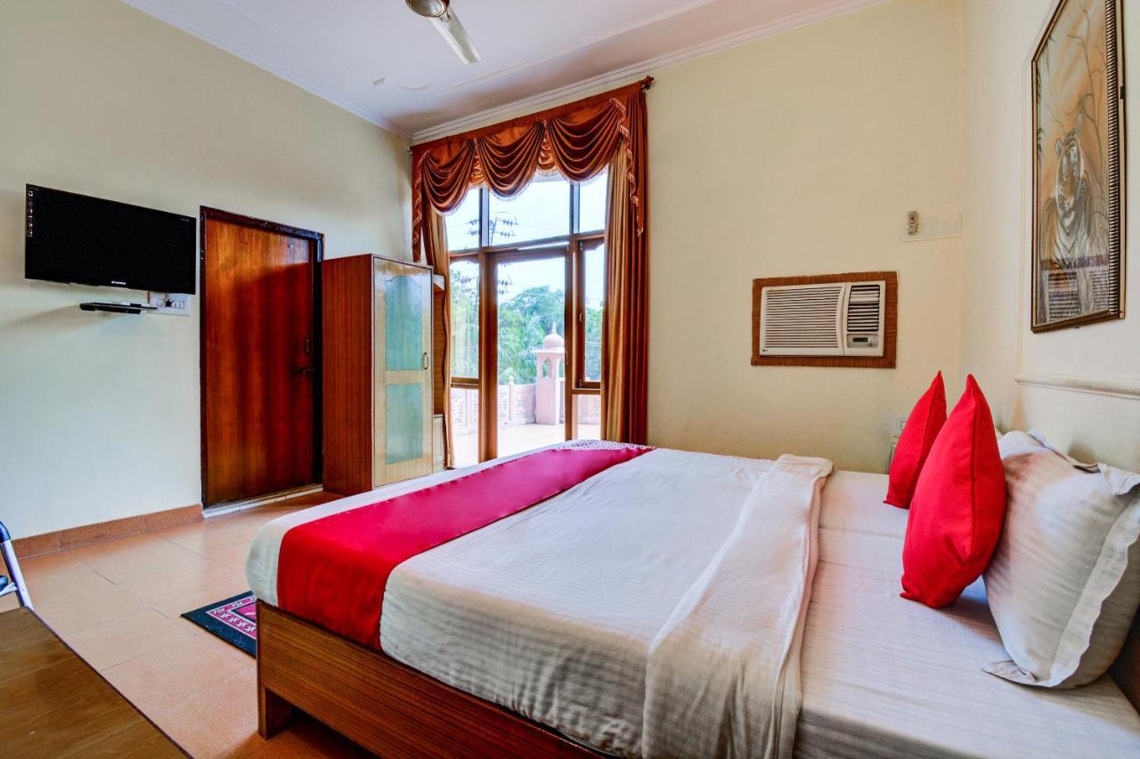 Ranthambhore Vilas Hotel Sawai Madhopur Buitenkant foto