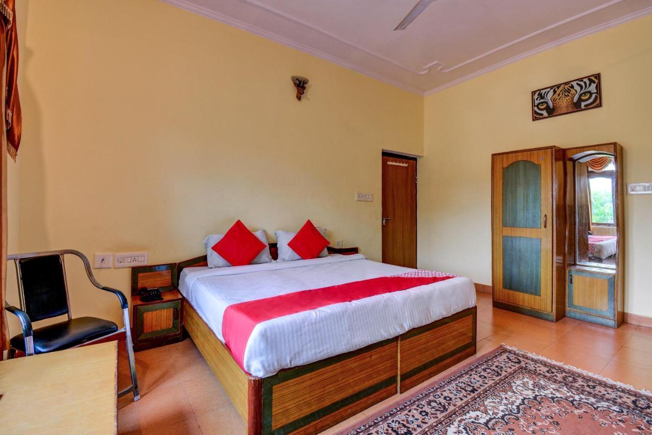 Ranthambhore Vilas Hotel Sawai Madhopur Buitenkant foto